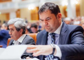 Ministrul Dezvoltării a semnat 30 de noi contracte de finanțare pentru construcția de creșe, prin PNRR