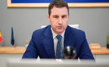 Ministerul Mediului a semnat 24 de contracte de finanțare cu primăriile care vor centre de colectare prin aport voluntar