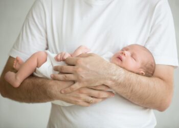 În luna august a acestui an s-au născut mai mulți copii decât în luna august a anului trecut