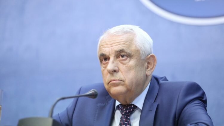 Guvernul a aprobat acordarea unui avans de maximum 70% pentru plățile directe din sectorul vegetal