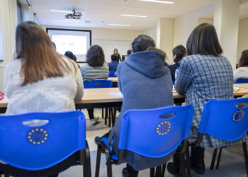 MAE a lansat Programul anual de burse oferite de România cetățenilor străini din statele non-UE pentru anul universitar 2023-2024