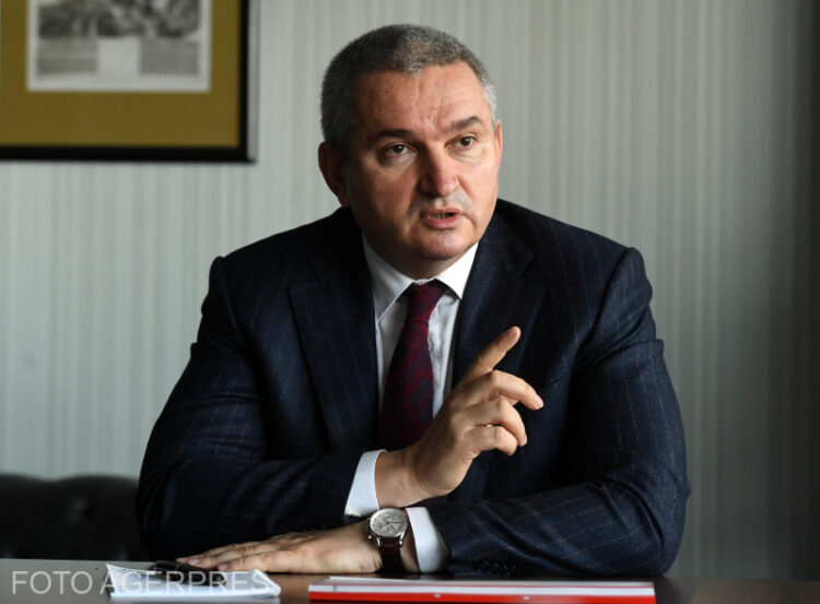 Guvernul a adoptat Ordonanța de urgență pentru modificarea și completarea unor acte normative în domeniul pensiilor private