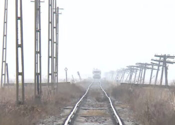 CFR SA organizează o licitație deschisă pentru modernizarea căii ferate din zona Iași. Se dorește ca trenurile să poată atinge viteza de 120 km/h