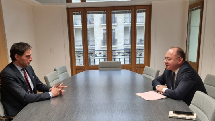 Ministrul Bogdan Aurescu i-a primit în România pe omologii săi din Franța și Olanda