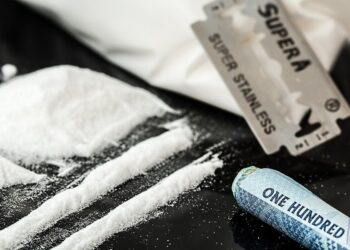 Bărbat cercetat pentru trafic de cocaină pe raza județului Ialomița, arestat preventiv pentru 30 de zile