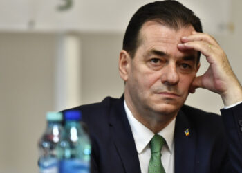 Ludovic Orban, despre amânarea rotativei: „Nu-i nicio supărare. Ce mi-e Ciucă, ce mi-e Ciolacu? O coaliție bezmetică!”