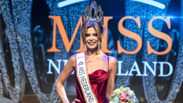 Rikkie Valerie Kollé, prima femeie transgender care a devenit Miss Olanda 2023!