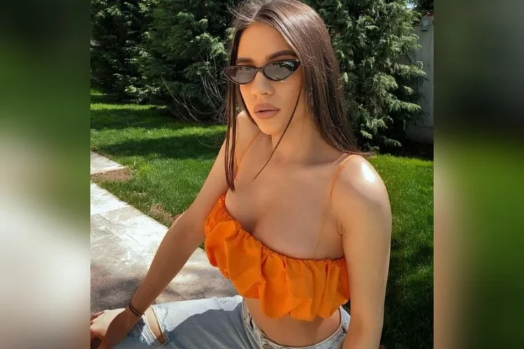 Cea mai frumoasă fiică de antrenor din România, Sarah a lui Marius Șumudică, ședință foto de poveste pe Instagram, într-o rochie roșie: „Miss Turcia”