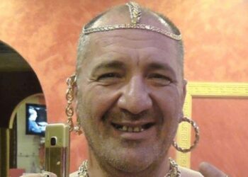 Nelson Mondialu, capul mafiei românești, a batjocorit-o pe fosta noră! Și umilită, și cu banii luați!