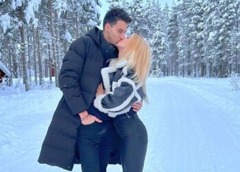 Andreea Bălan, sfredelită des și tare de iubitul tenisman, în hotel: „Vă recomand tuturor!”