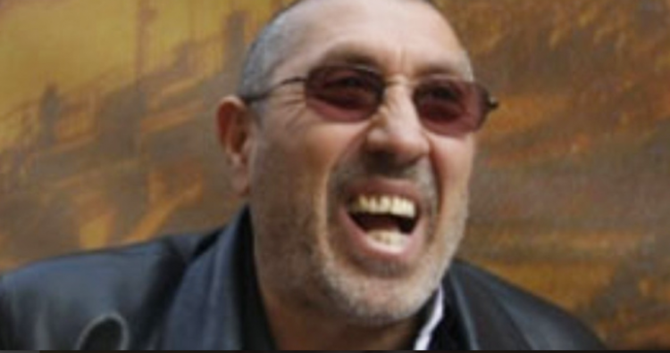 Serghei Mizil, considerat cel mai frumos bărbat al României de către doamnele cu gusturi fine, un mare campion al rafinamentului indiferent de vremuri