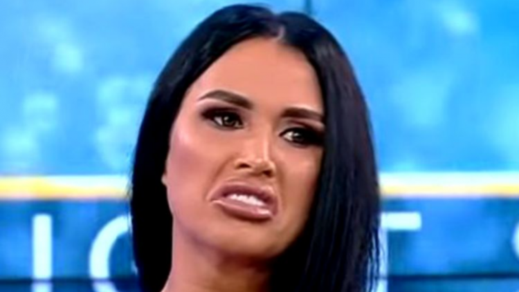 Diva Daniela Crudu, mândria României ca divă și ca mămică, câștigă 70.000 de euro pe lună din OnlyFans, practic din cultură!