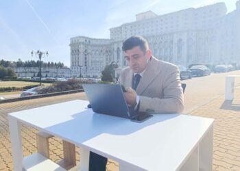 PSD și PNL au interzis accesul invitaților AUR în Parlamentul României! George Simion și-a pus birou afară