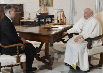 Marcel Ciolacu l-a copiat pe George Simion! S-a dus în audiență la Papa Francisc