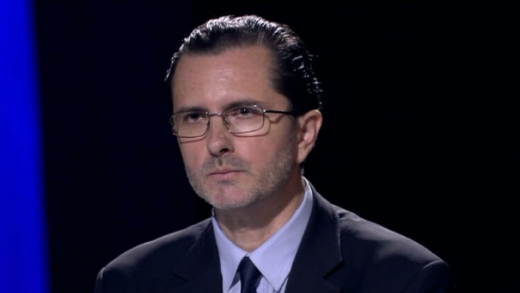 Vasile Bănescu: Nu există o aşa-zisă „taxă” oficială pentru oficierea slujbei de înmormântare!