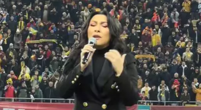 Andra, prima artistă din România mai mare decât Whitney Houston, a umplut Wembley Arena din Londra cu un concert „de trăire românească”