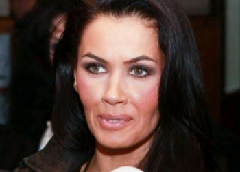 Oana Zăvoranu, preafrumoasa diva prea puțin apreciată pentru cultura ei vastă, cere 1000 de euro pentru o singură apariție la TV