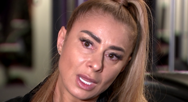 Anamaria Prodan, frumusețea numărul 1 a României, a fost cerută în căsătorie de iubitul ei, însă acesta încă nu știe, pentru că nu citește presa