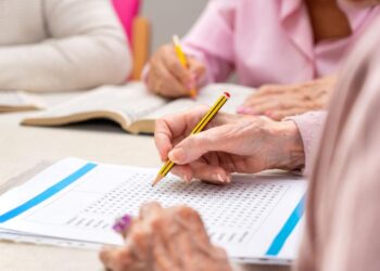 N-a muncit o zi în viața ei, dar s-a dus să-și depună dosarul de pensie!