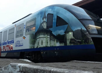 Trenul de Putna, blocat pe podul de la Dornești