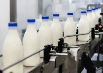 Se închide încă o fabrică istorică din România! Angajații, trimiși acasă