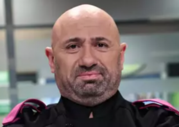 Frumosul Cătălin Scărlătescu, pe care îl aleargă femeile fiindcă seamănă cu actorul Jason Statham, rămâne cel mai frumos producător de cozonaci de 200 de lei bucata din țară