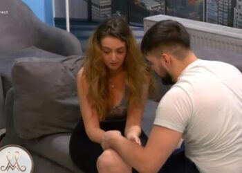 Natalia i-a spus Laurei că Liviu are dosar la DIICOT. Delia a cerut permisiunea pentru o discuție