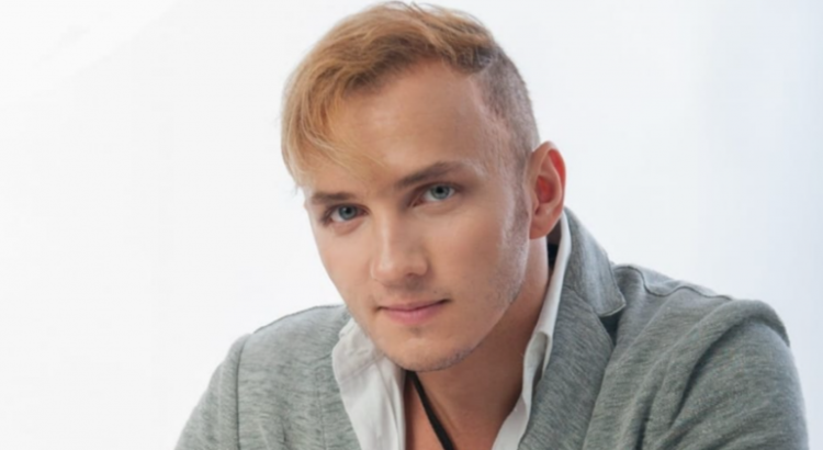 Mihai Trăistariu, care se vede că e cel mai frumos bărbat din România la ora actuală, vrea să trăiască 120 de ani cu ajutorul inteligenței artificiale