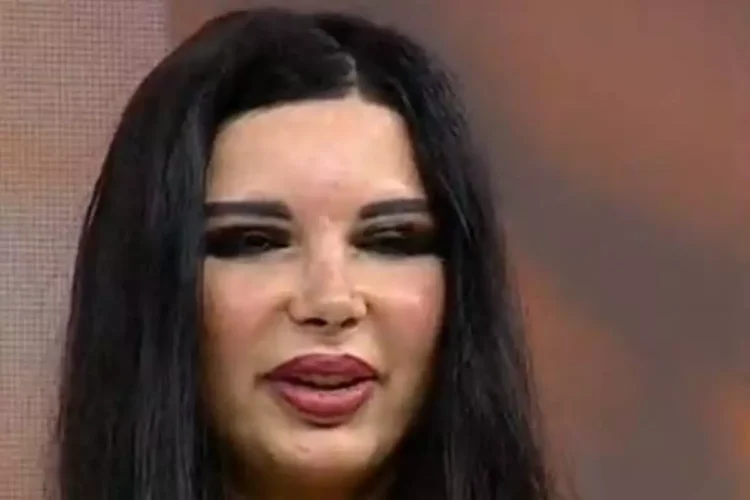Diva Marinela Nițu, soția ilustrului Miron Cozma, are un machiaj excelent, care le face pe românce extrem de invidioase!