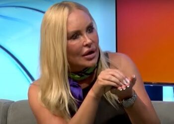 Cu ce se ocupă preafrumoasa Vica Blochina după ce a renunțat la televiziune! Ce le face rușilor, pentru 3500 de euro?