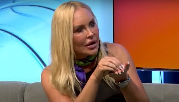 Cu ce se ocupă preafrumoasa Vica Blochina după ce a renunțat la televiziune! Ce le face rușilor, pentru 3500 de euro?