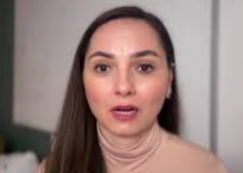 Preafrumoasa președintă a POT ține trei zile de post cu apă de bucurie că a trecut pragul electoral. Se pregătește așa și pentru sărăcia care va urma…