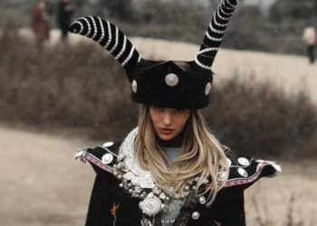 Unde și-a petrecut Delia Crăciunul? Artista și soțul ei au plecat departe de România, pe care o urăște?
