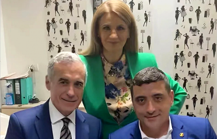 Anca Alenadrescu este cea mai frumoasă româncă de la televizor, o doamnă între doamne, dar și ei se remarcă prin prin frumusețe și strălucire