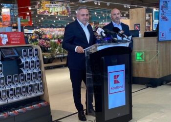 Ministrul Agriculturii aberează: 70% dintre produsele procesate, la raft, sunt româneşti