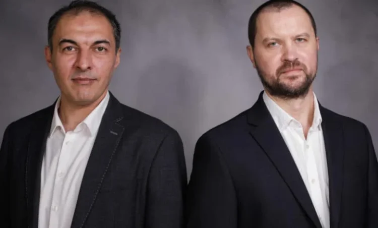 Ionuț Cristache: De câteva zile presa din reţeaua Soroş din România, aflată în plină degringoladă, cultivă un puternic sentiment antiamerican în spaţiul public şi în societate!