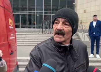 De ce ar fi vrut preafrumosul vecin lui David Popovici să îi dea foc la mașina de peste 100.000 de euro? Cum s-a apărat bărbatul