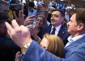 George Simion: ”Se nasc mai mulți copii români în străinătate decât la noi în țară! Avem datoria să îi aducem acasă!”