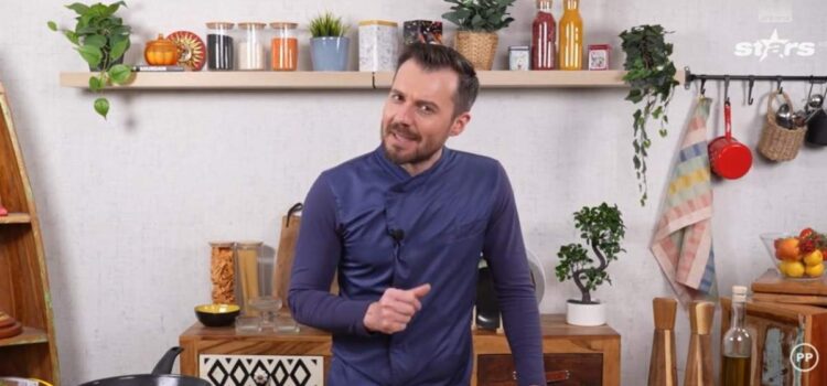 Rețeta lui Chef Horia Manea de rulouri din piept de curcan umplute cu ciuperci! Sosul secret care le face extrem de delicioase