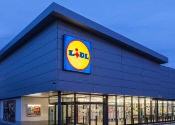 Lidl, desemnat centru de distribuție pentru rații alimentare în caz de război! Bucureștenii, pregătiți pe tăcute pentru mobilizare