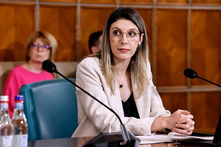 Ministra Mediului de la USR vrea să interzică produsele second-hand!