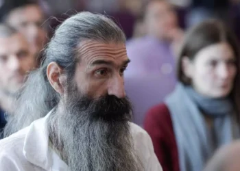 Soția Stegarului dac, în pragul disperării: L-am vizitat în celulă, mirosea a moarte. Se stinge în pușcărie